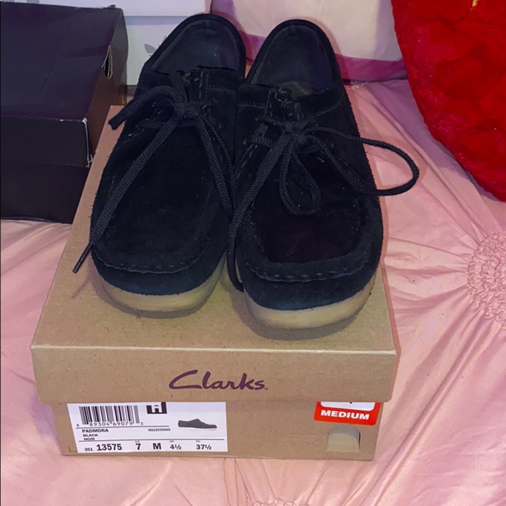 Clarks padmora black shoes